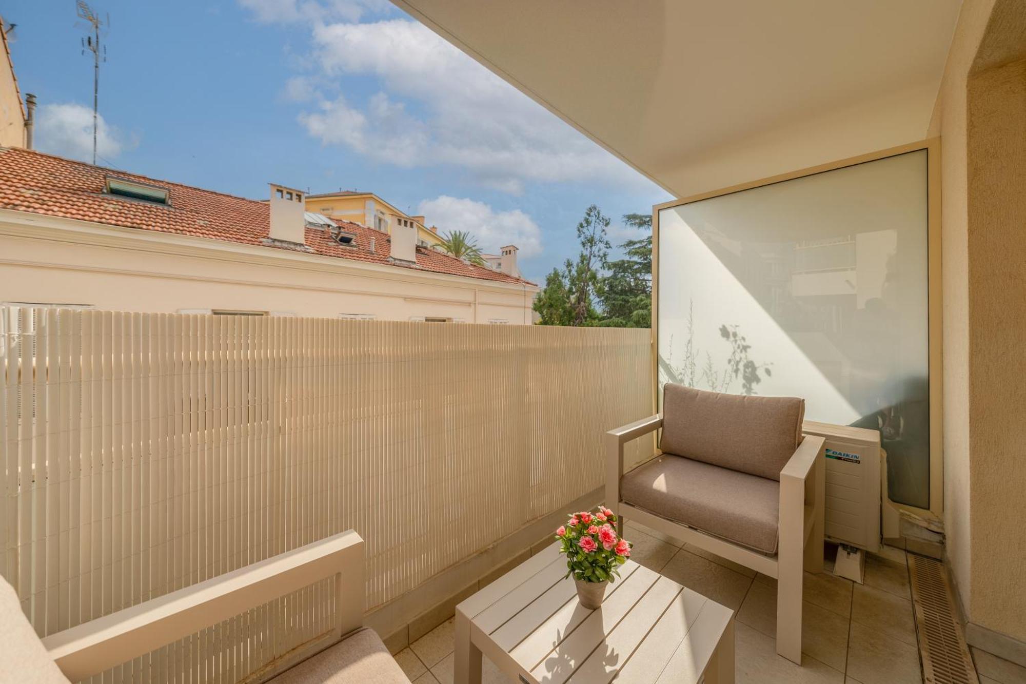 Beautiful Apartment Cannes Center Terrace Parking Екстериор снимка